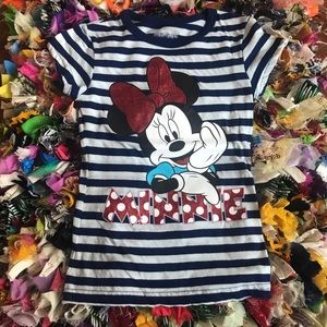 ❤️3/$15❤️ Minnie T-shirt Size 6